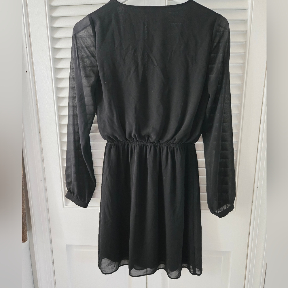 Express Black Chiffon Sleeve Surplice Party Mini Dress XS - Picture 6 of 6